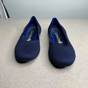 Retired Rothys Sz 8.5 Ballet Round Toe Flat Shoe Black Solid